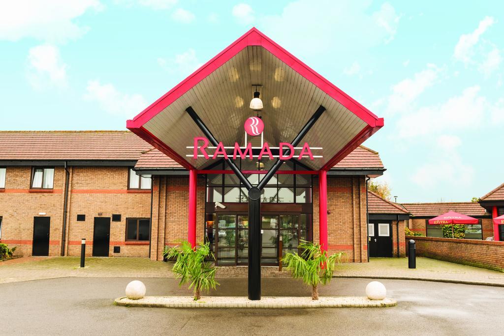 Hotel Ramada Cambridge Fen Drayton Exterior foto