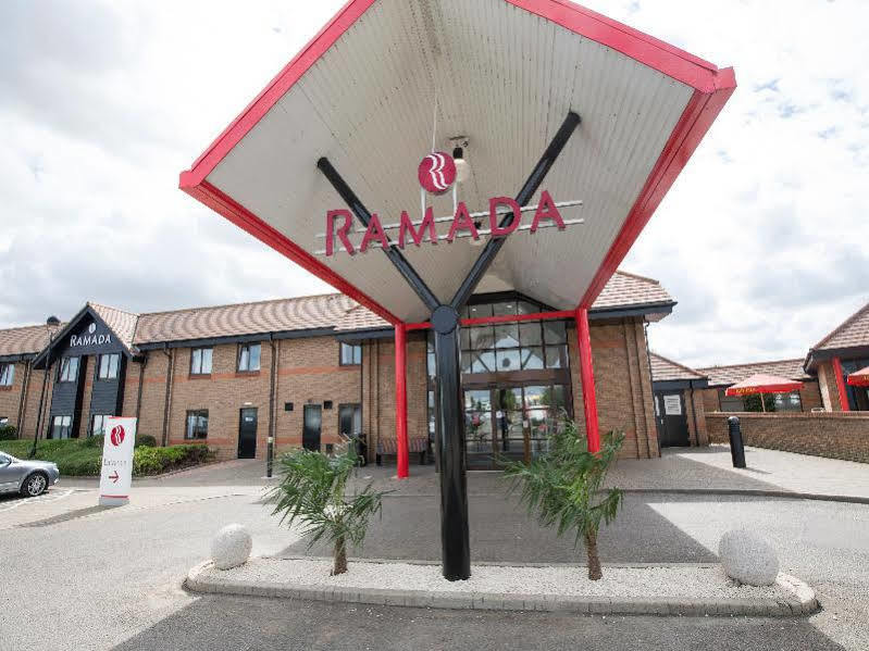 Hotel Ramada Cambridge Fen Drayton Exterior foto