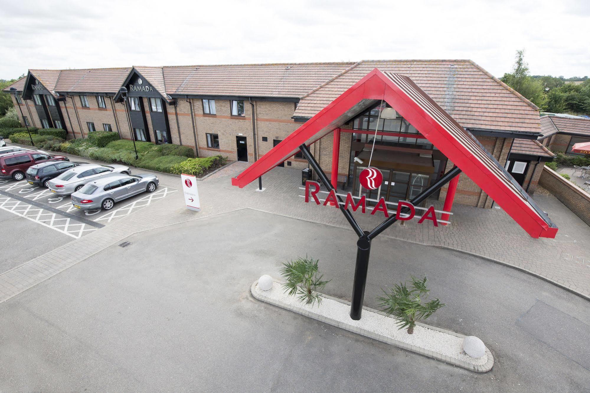 Hotel Ramada Cambridge Fen Drayton Exterior foto